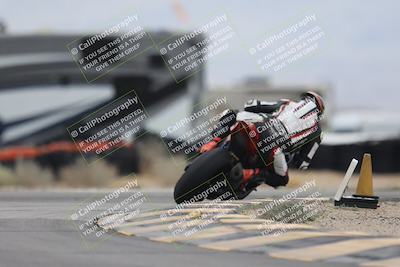 media/Sep-21-2025-Race Pace (Sun) [[98bf33ef95]]/Non Verified/5-Turn 16 (11am)/